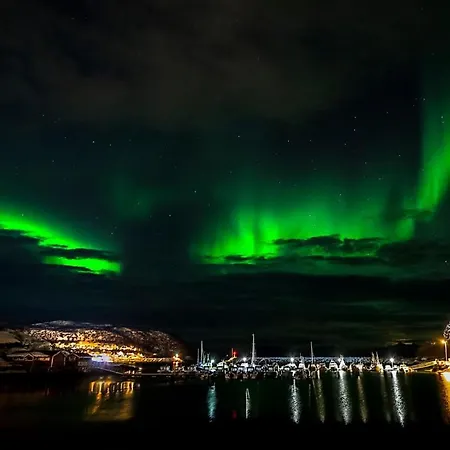 Skjervoy Lodge Tatil parkı Skjervoy