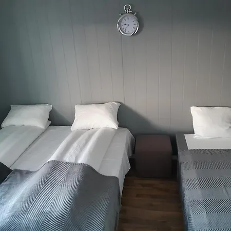 Skjervoy Lodge *